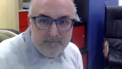 Snapshot of volpi72 chatting on March 4, 2025, 7:11 pm volpi72 online show from March 4, 2025, 7:11 pm