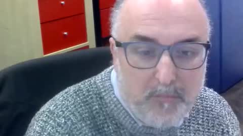 Snapshot of volpi72 chatting on February 4, 2026, 6:47 pm volpi72 online show from February 4, 2026, 6:47 pm