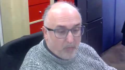 Snapshot of volpi72 chatting on February 26, 2026, 7:24 pm volpi72 online show from February 26, 2026, 7:24 pm