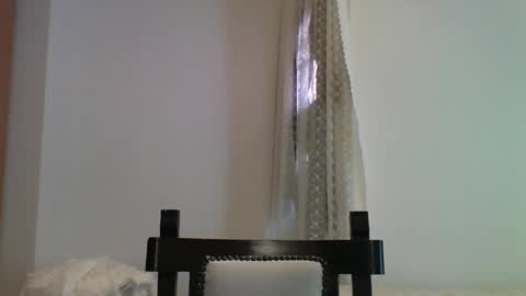 volve5 online show from January 1, 2025, 8:13 am