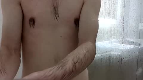 Snapshot of vonaris chatting on January 6, 2025, 12:05 am Vonaris online show from January 6, 2025, 12:05 am