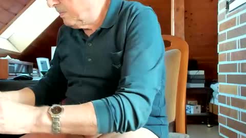 Snapshot of vonrex1 chatting on December 29, 2024, 10:12 am heinz online show from December 29, 2024, 10:12 am