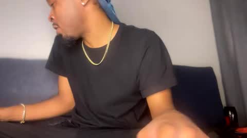 voodoodxck online show from February 9, 2025, 2:17 am