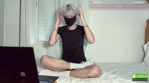 Snapshot of vornyx chatting on May 8, 2026, 11:59 am vornyx online show from May 8, 2026, 11:59 am