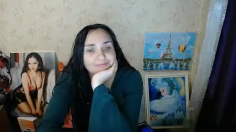 Snapshot of voulezvous_angel chatting on June 23, 2026, 12:25 pm voulezvous_angel online show from June 23, 2026, 12:25 pm