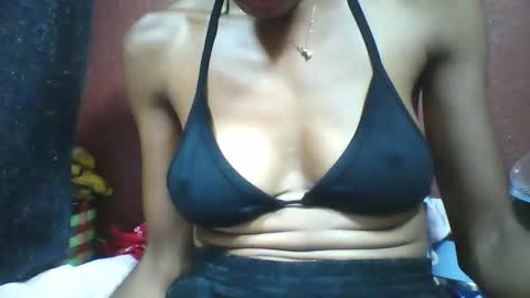 vounialdy online show from April 14, 2026, 5:52 pm