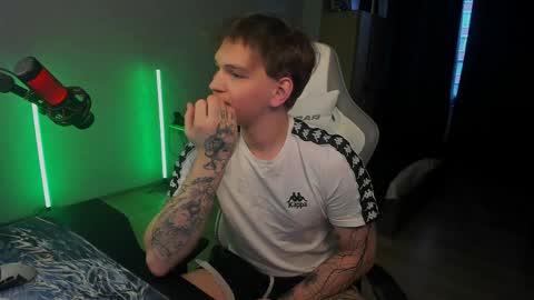 Snapshot of vova_belkin_ chatting on May 29, 2026, 5:22 pm vova online show from May 29, 2026, 5:22 pm
