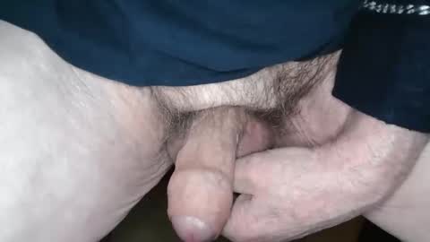 Snapshot of voyou95 chatting on February 18, 2026, 10:17 pm voyou95 online show from February 18, 2026, 10:17 pm