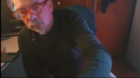 oscar online show from November 2, 2025, 6:54 pm