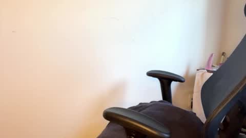  Vikki y Valeria  online show from December 12, 2024, 7:26 pm