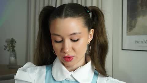 Snapshot of vvilly_wonka chatting on February 8, 2026, 1:53 am Ethal - thank you for thumb up online show from February 8, 2026, 1:53 am