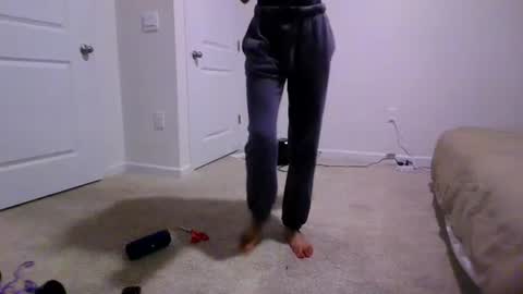 vvlk2112 online show from November 29, 2025, 1:41 am