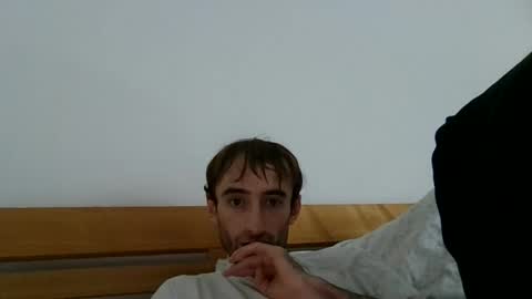 hung boy online show from December 6, 2024, 11:54 am