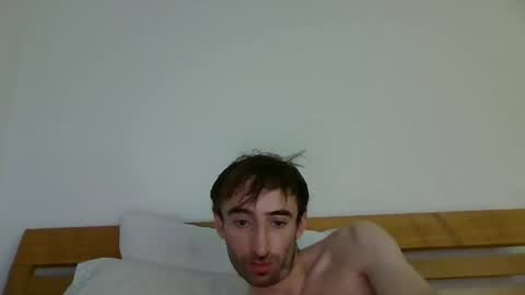 hung boy online show from December 12, 2024, 1:06 pm