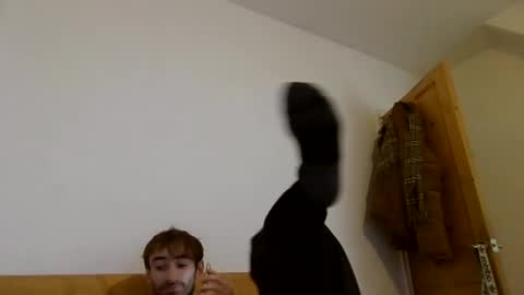 hung boy online show from December 30, 2024, 1:47 pm