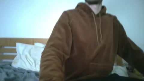 hung boy online show from January 4, 2025, 4:23 am