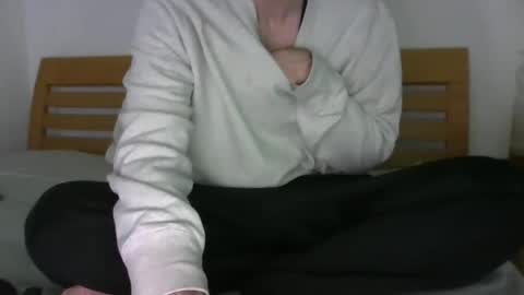 hung boy online show from January 26, 2025, 6:07 am