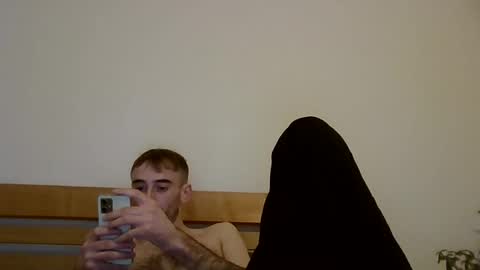 hung boy online show from February 1, 2025, 6:08 pm