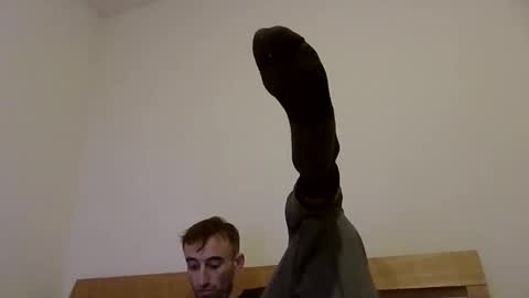 hung boy online show from February 6, 2025, 12:43 am