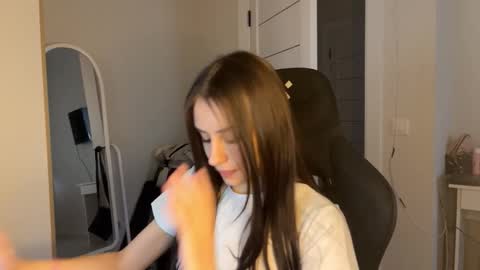 Arina online show from March 21, 2026, 9:25 am