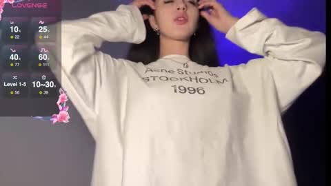 Alice  Before pvt write to me in PM  online show from February 9, 2026, 10:03 pm