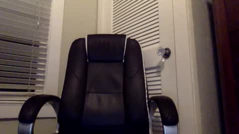 Snapshot of w988358 chatting on January 23, 2025, 1:19 am w111111 online show from January 23, 2025, 1:19 am