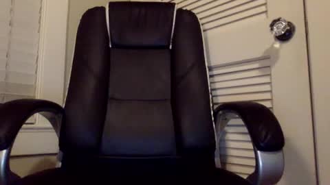 Snapshot of w988358 chatting on February 9, 2025, 12:17 am w111111 online show from February 9, 2025, 12:17 am