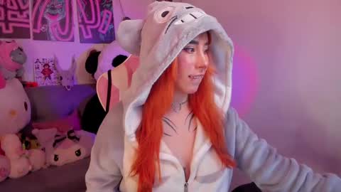 AIKA  online show from December 23, 2024, 8:03 pm