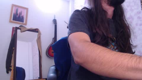 Snapshot of wake_and_bakee chatting on November 16, 2025, 3:17 pm John online show from November 16, 2025, 3:17 pm