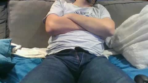 walker033 online show from December 14, 2025, 6:19 am