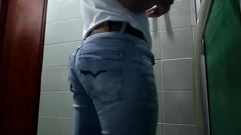 WaltherFeet  online show from April 1, 2026, 4:15 pm