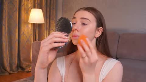 hello guys im Lilian online show from February 24, 2026, 3:15 am