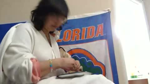 COSMOxWANDA online show from February 28, 2026, 8:26 am