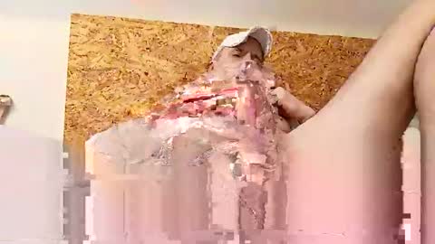 edging noah loves to wank online show from December 14, 2024, 9:29 am