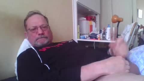 Tibo Love online show from February 23, 2026, 7:39 am