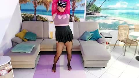 Snapshot of wannafeelitall chatting on January 3, 2025, 6:46 pm Emilia inst online show from January 3, 2025, 6:46 pm