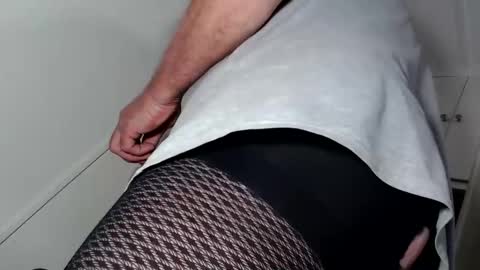 Snapshot of wantsum2night chatting on December 28, 2024, 8:05 am wants online show from December 28, 2024, 8:05 am