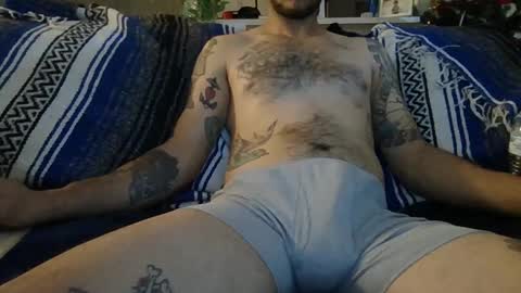 Snapshot of warishcow chatting on December 29, 2024, 12:52 am Warishcow online show from December 29, 2024, 12:52 am