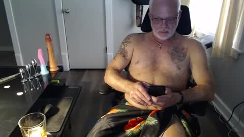 Snapshot of wasted_daze_ chatting on April 19, 2026, 9:17 pm wasted_daze_ online show from April 19, 2026, 9:17 pm