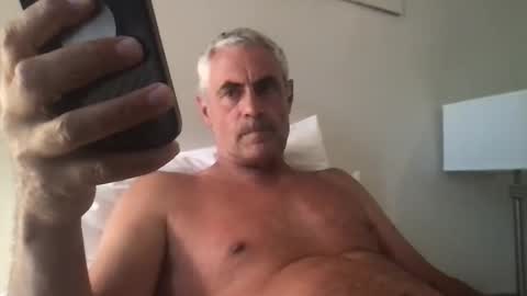 Snapshot of watchinggold chatting on January 17, 2026, 4:28 am watchinggold online show from January 17, 2026, 4:28 am