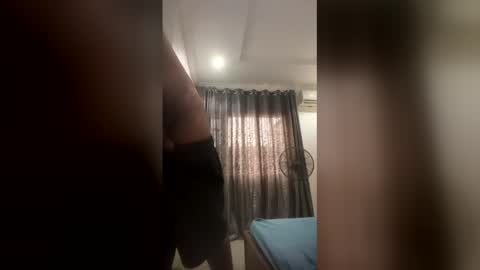 Snapshot of water_rock chatting on May 13, 2026, 6:55 am water_rock online show from May 13, 2026, 6:55 am