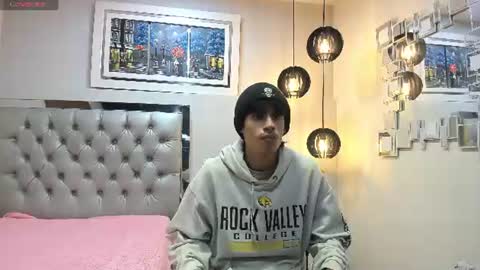 Snapshot of wayath chatting on June 10, 2026, 11:31 am Wayath online show from June 10, 2026, 11:31 am