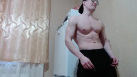 SexyMan online show from February 17, 2025, 2:37 pm