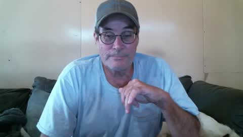 Snapshot of wbfarm chatting on September 14, 2025, 7:02 pm WB Farm online show from September 14, 2025, 7:02 pm