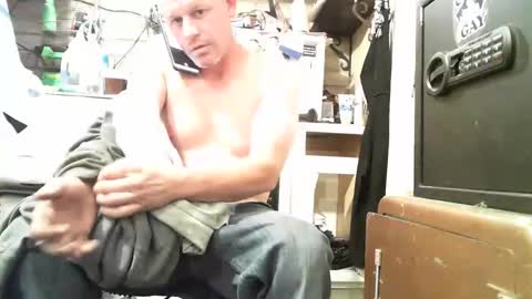 Snapshot of wcnmail24 chatting on March 1, 2026, 3:25 pm wcnmail24 online show from March 1, 2026, 3:25 pm