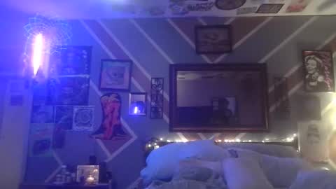 Snapshot of we_r_freaks chatting on February 27, 2026, 8:36 am we_r_freaks online show from February 27, 2026, 8:36 am