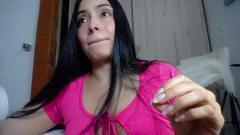 we_we77 online show from September 30, 2025, 9:31 pm