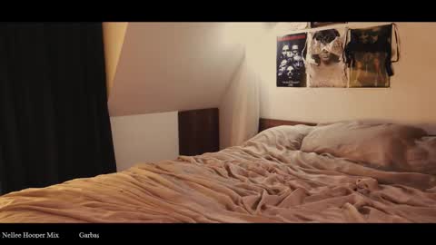 Snapshot of webcora chatting on February 24, 2026, 5:44 pm Coraline online show from February 24, 2026, 5:44 pm