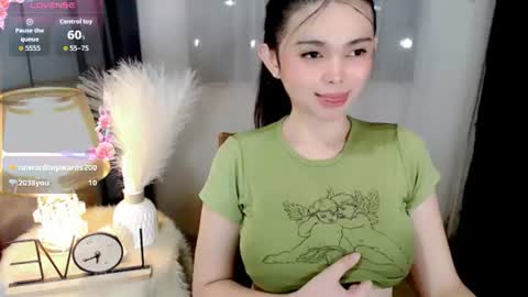 Snapshot of webcum_mami chatting on June 13, 2026, 8:12 am mami abby online show from June 13, 2026, 8:12 am