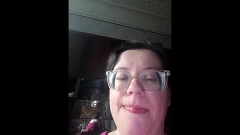 Marina online show from December 16, 2025, 1:16 pm